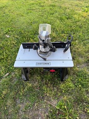 Craftsman Silver Tabletop Router with Black Base